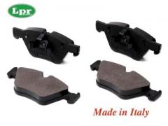 BMW (E90) 320i / 320iクーペ  フロントブレーキパッド   UD20/UF30/UD30/UC20/UL20/UM20/VA20/PG20G/WA20/KD20G/KD20
