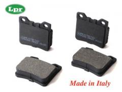 プジョー 406 2.0 / 3.0 リアブレーキパッド   D8/D8V/D8BR/D8BRV/D8CPV/D9/D9L4/D93FZ/D9V/D9BR/D9BRL4/D9BRV/D9CPV
