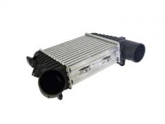 フライング スパー　コンチネンタル GT　インタークーラー RH